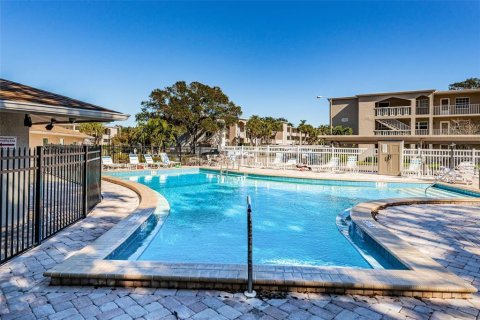 Condominio en venta en Dunedin, Florida, 1 dormitorio, 78.5 m2 № 1899868 - foto 23