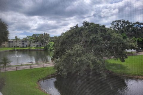 Condominio en venta en Dunedin, Florida, 1 dormitorio, 78.5 m2 № 1899868 - foto 4