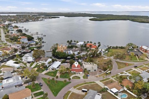 Купить виллу или дом в Сент-Питерсберг, Флорида 3 комнаты, 213.49м2, № 2099429 - фото 4