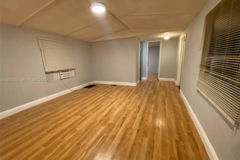 Apartment in Boca Raton, Florida 2 bedrooms, 85.84 sq.m. № 1994905 - photo 3