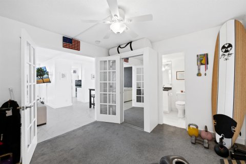 Condo in Pompano Beach, Florida, 2 bedrooms № 2147216 - photo 15