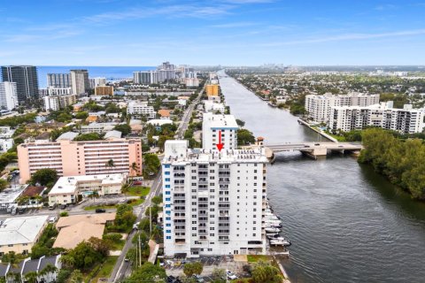 Condo in Pompano Beach, Florida, 2 bedrooms № 2147216 - photo 29