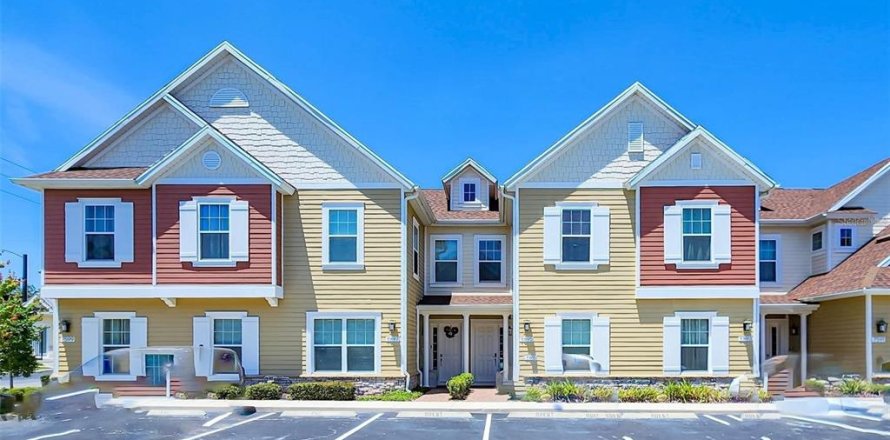 Townhouse in Kissimmee, Florida 4 bedrooms, 167.6 sq.m. № 1720705
