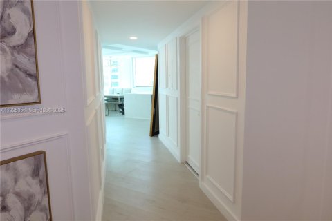 Copropriété à louer à Miami, Floride: 2 chambres, 106.47 m2 № 1983891 - photo 22