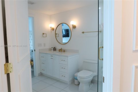Copropriété à louer à Miami, Floride: 2 chambres, 106.47 m2 № 1983891 - photo 18