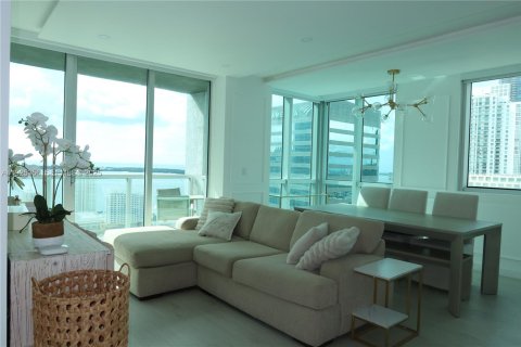 Copropriété à louer à Miami, Floride: 2 chambres, 106.47 m2 № 1983891 - photo 2