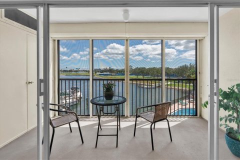 Copropriété à vendre à Treasure Island, Floride: 2 chambres, 102.19 m2 № 2399477 - photo 7