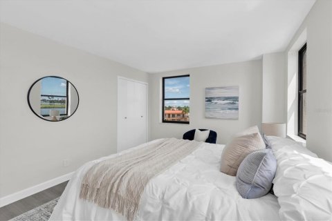 Copropriété à vendre à Treasure Island, Floride: 2 chambres, 102.19 m2 № 2399477 - photo 28