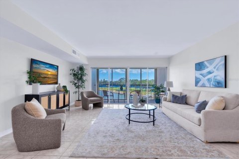 Copropriété à vendre à Treasure Island, Floride: 2 chambres, 102.19 m2 № 2399477 - photo 6