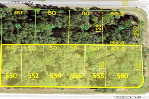 Terreno en venta en Port Charlotte, Florida № 1522320 - foto 1