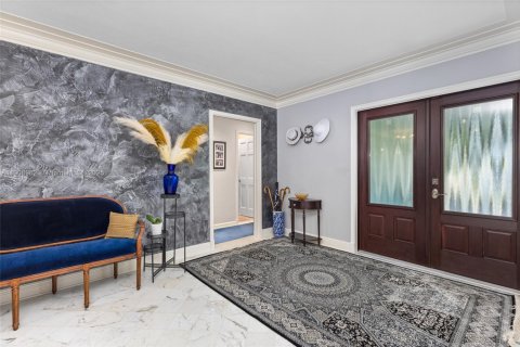 House in Fort Lauderdale, Florida 4 bedrooms, 537.35 sq.m. № 2013102 - photo 15