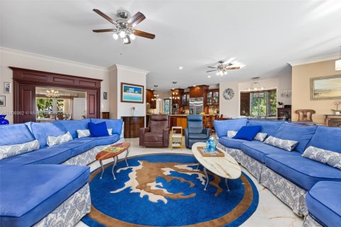 House in Fort Lauderdale, Florida 4 bedrooms, 537.35 sq.m. № 2013102 - photo 16