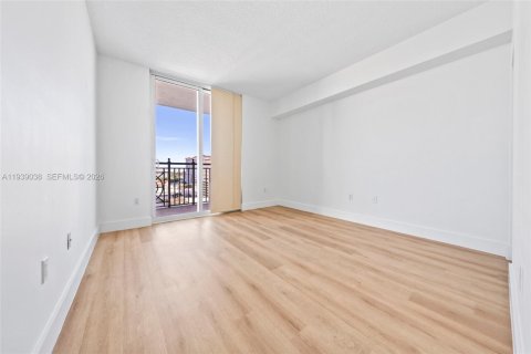 Copropriété à vendre à Coral Gables, Floride: 2 chambres, 86.58 m2 № 1996768 - photo 25