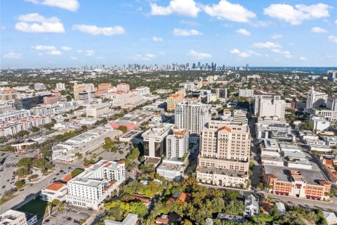 Copropriété à vendre à Coral Gables, Floride: 2 chambres, 86.58 m2 № 1996768 - photo 9