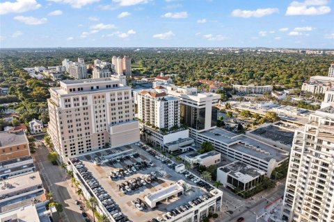 Copropriété à vendre à Coral Gables, Floride: 2 chambres, 86.58 m2 № 1996768 - photo 11