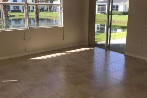 Touwnhouse à louer à St. Lucie, Floride: 3 chambres, 137.68 m2 № 2279250 - photo 8