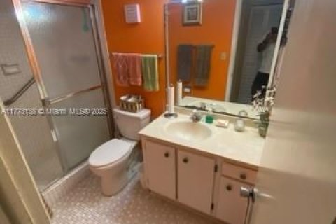 Condominio en venta en Pembroke Pines, Florida, 2 dormitorios № 1958163 - foto 22