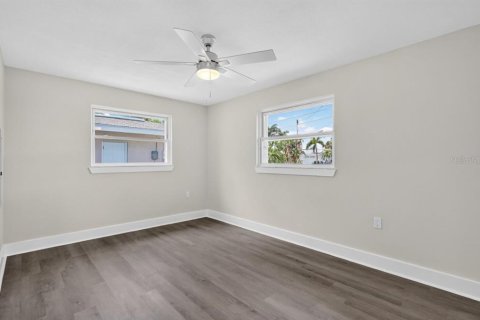 Casa en venta en Dunedin, Florida, 3 dormitorios, 129.97 m2 № 1810903 - foto 25