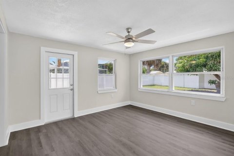 Casa en venta en Dunedin, Florida, 3 dormitorios, 129.97 m2 № 1810903 - foto 14