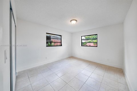Copropriété à louer à Hialeah, Floride: 3 chambres, 109.53 m2 № 2060841 - photo 22