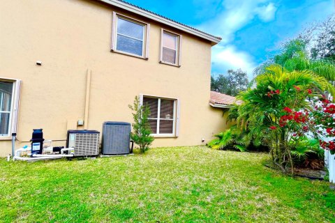 House in West Palm Beach, Florida 4 bedrooms, 232.07 sq.m. № 2187303 - photo 4