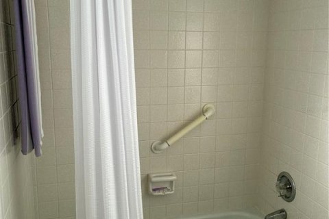 Condo in Nokomis, Florida, 2 bedrooms  № 2166301 - photo 9