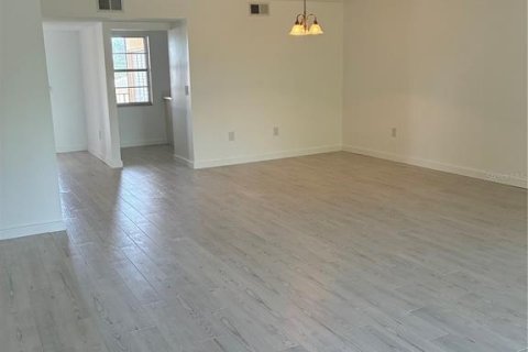 Condo in Nokomis, Florida, 2 bedrooms  № 2166301 - photo 4