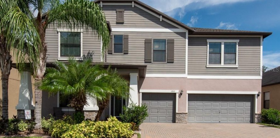 Casa en Riverview, Florida 5 dormitorios, 346.53 m2 № 1902385