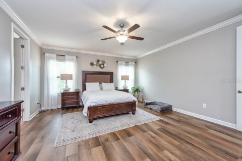 House in Riverview, Florida 5 bedrooms, 346.53 sq.m. № 1902385 - photo 21
