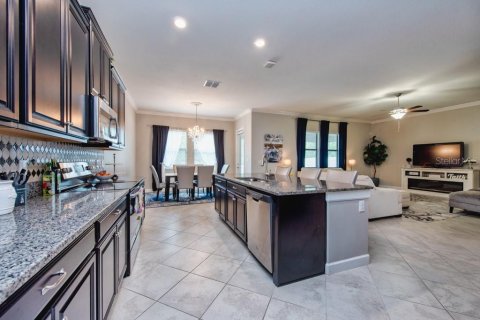 Villa ou maison à vendre à Riverview, Floride: 5 chambres, 346.53 m2 № 1902385 - photo 10