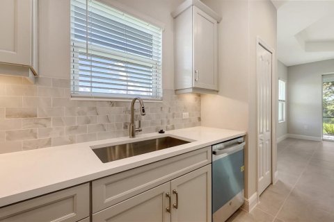 Купить виллу или дом в Парриш, Флорида 5 комнат, 133.13м2, № 2109026 - фото 17