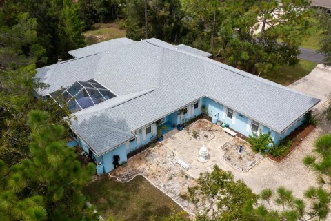 House in Beverly Hills, Florida 6 bedrooms, 289.95 sq.m. № 1894464 - photo 16