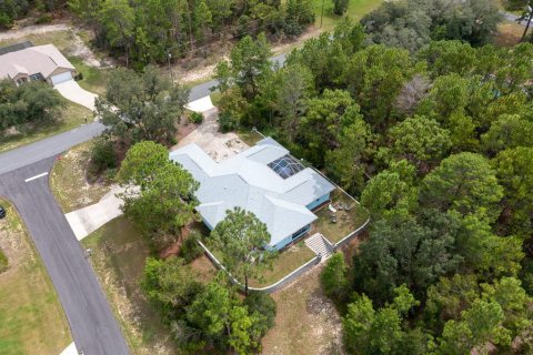 House in Beverly Hills, Florida 6 bedrooms, 289.95 sq.m. № 1894464 - photo 17