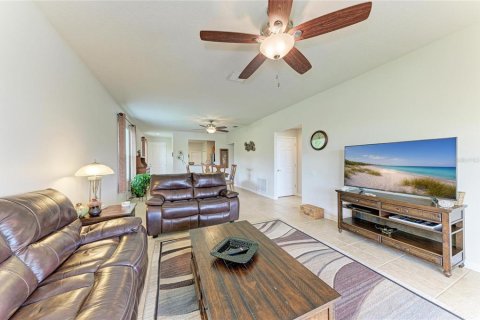 House in Parrish, Florida 3 bedrooms, 135.64 sq.m. № 2092364 - photo 9