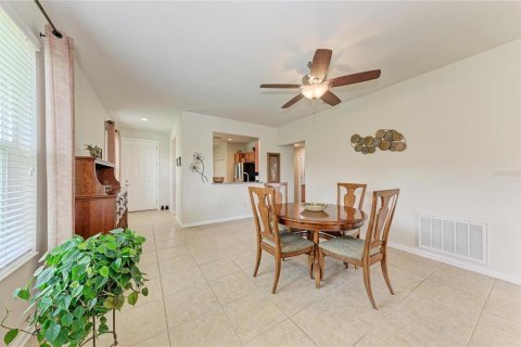 House in Parrish, Florida 3 bedrooms, 135.64 sq.m. № 2092364 - photo 10