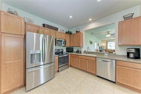 House in Parrish, Florida 3 bedrooms, 135.64 sq.m. № 2092364 - photo 13