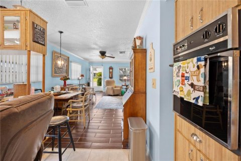 Condominio en venta en New Port Richey, Florida, 2 dormitorios, 95.13 m2 № 1823231 - foto 10