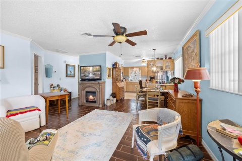 Condominio en venta en New Port Richey, Florida, 2 dormitorios, 95.13 m2 № 1823231 - foto 2