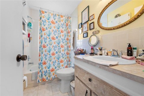 Condominio en venta en New Port Richey, Florida, 2 dormitorios, 95.13 m2 № 1823231 - foto 12