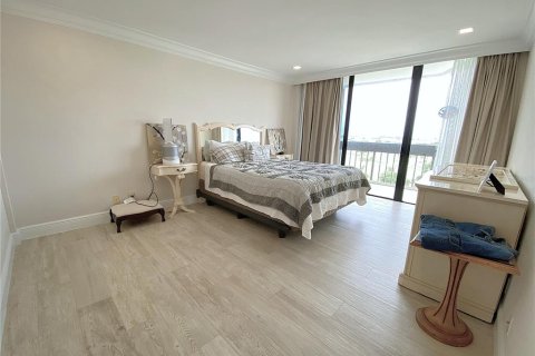 Condo in West Palm Beach, Florida, 2 bedrooms  № 1797823 - photo 14