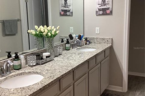 Adosado en venta en Orlando, Florida, 3 dormitorios, 155.61 m2 № 1823041 - foto 29