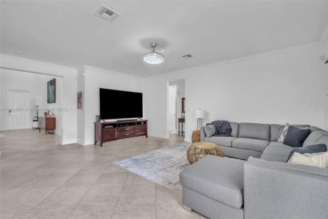 Villa ou maison à vendre à Greenacres, Floride: 4 chambres, 254.27 m2 № 1763064 - photo 11