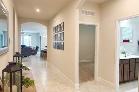 Casa en venta en Minneola, Florida, 4 dormitorios, 187.85 m2 № 1751565 - foto 27