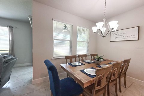 Casa en venta en Minneola, Florida, 4 dormitorios, 187.85 m2 № 1751565 - foto 17