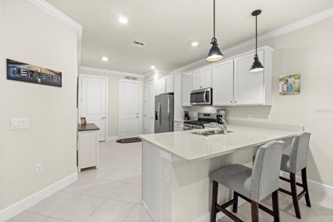 House in Bradenton, Florida 2 bedrooms, 135.45 sq.m. № 1718809 - photo 4