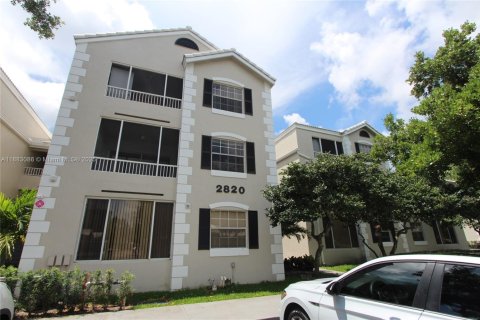 Condo à Oakland Park, Floride, 1 chambre  № 1929774