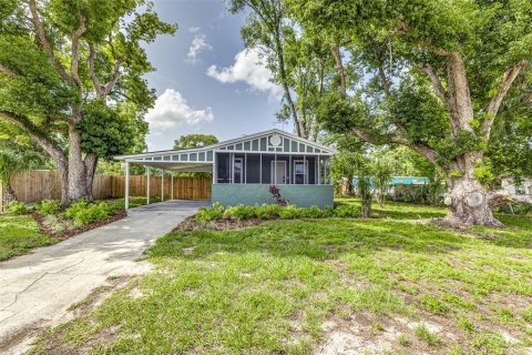 House in Lakeland, Florida 3 bedrooms, 82.87 sq.m. № 1773985 - photo 2