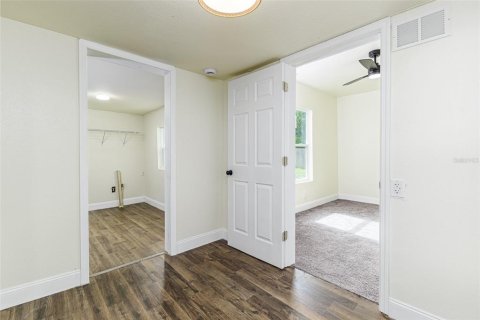House in Lakeland, Florida 3 bedrooms, 82.87 sq.m. № 1773985 - photo 14