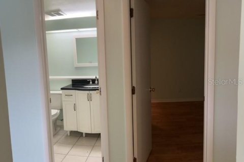Copropriété à louer à Clearwater, Floride: 2 chambres, 101.26 m2 № 1918915 - photo 14