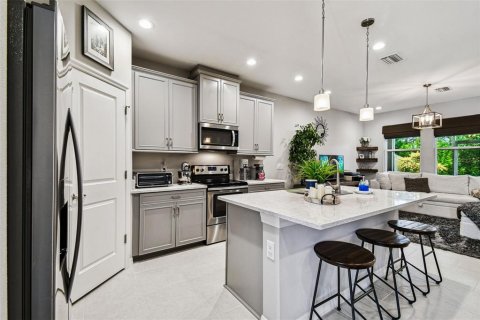 Touwnhouse à vendre à Tampa, Floride: 3 chambres, 151.06 m2 № 1902251 - photo 11